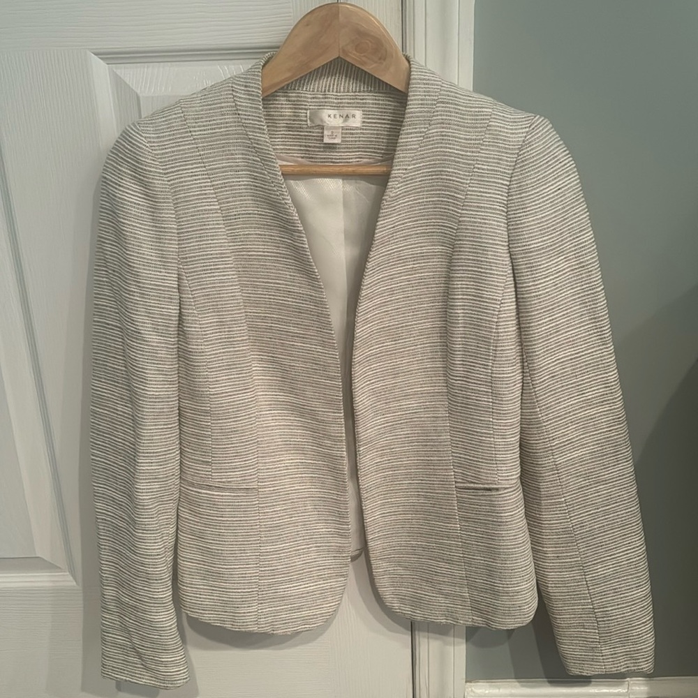 Women’s Kenar Blazer. Size Small